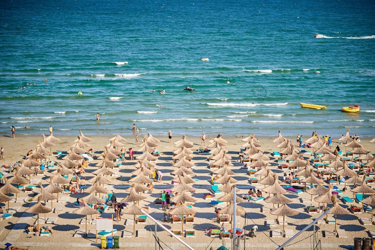 Berlin Luxury Apartment Spa N Pool Beach Resort Нэводари Экстерьер фото